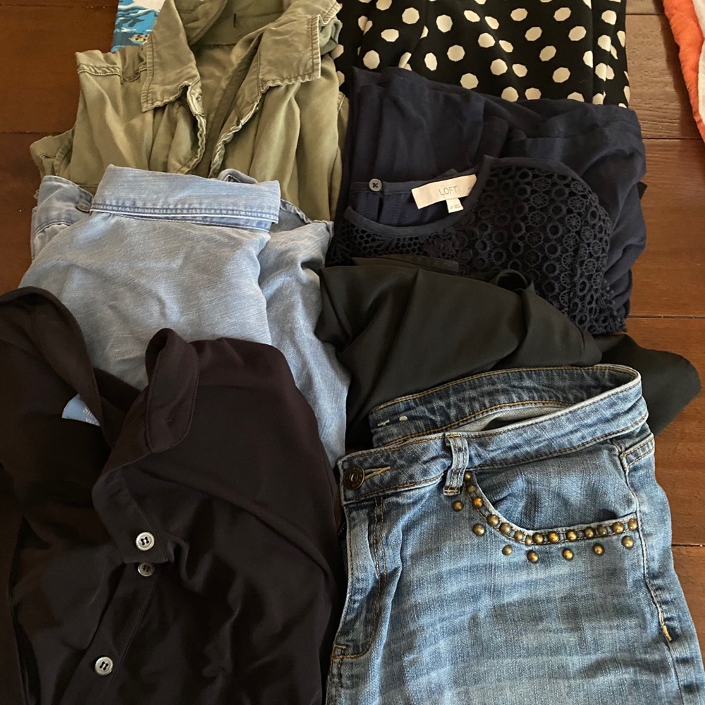 women’s resell bundle